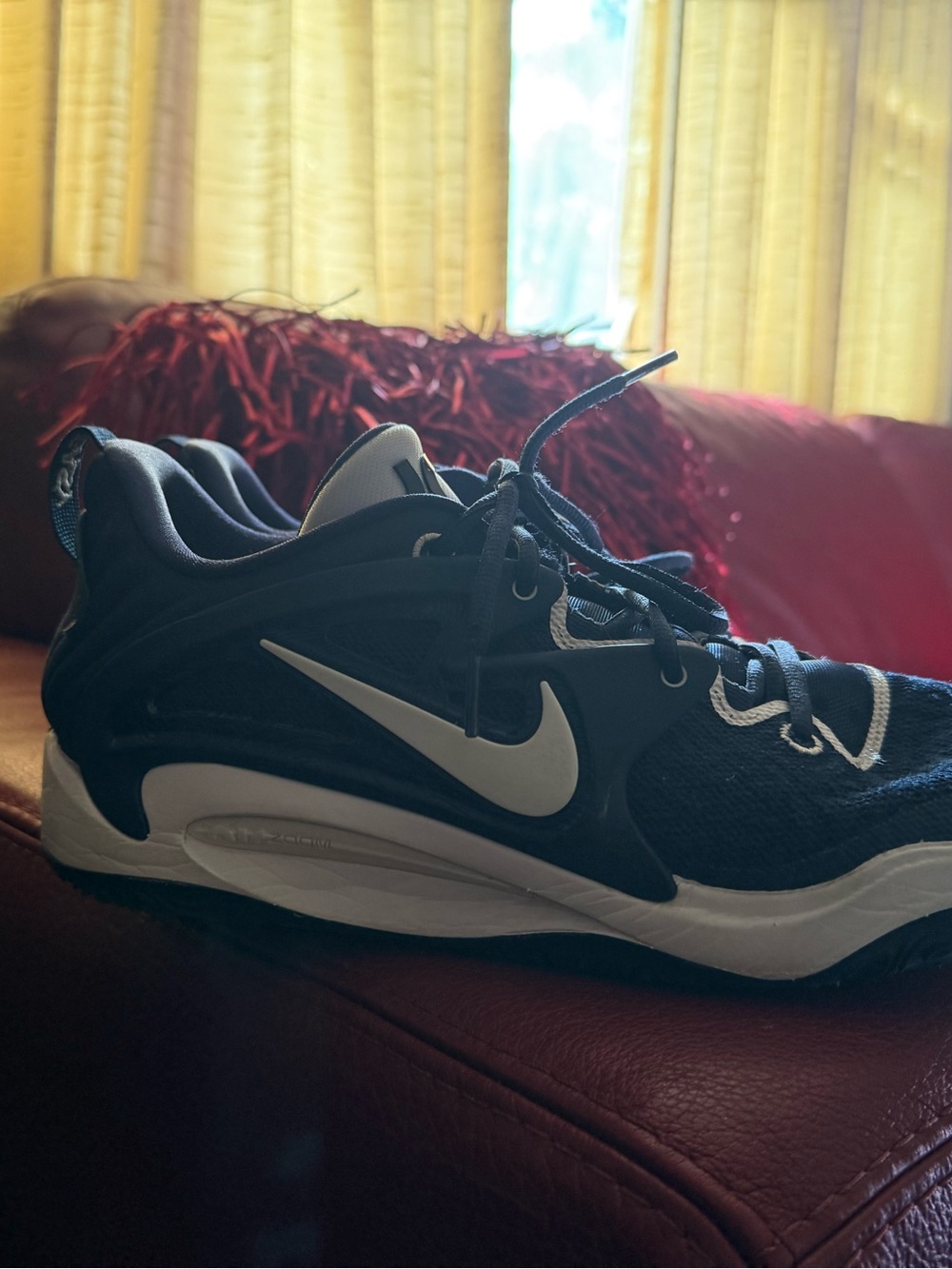 Nike Men’s Navy and White Training Sneakers